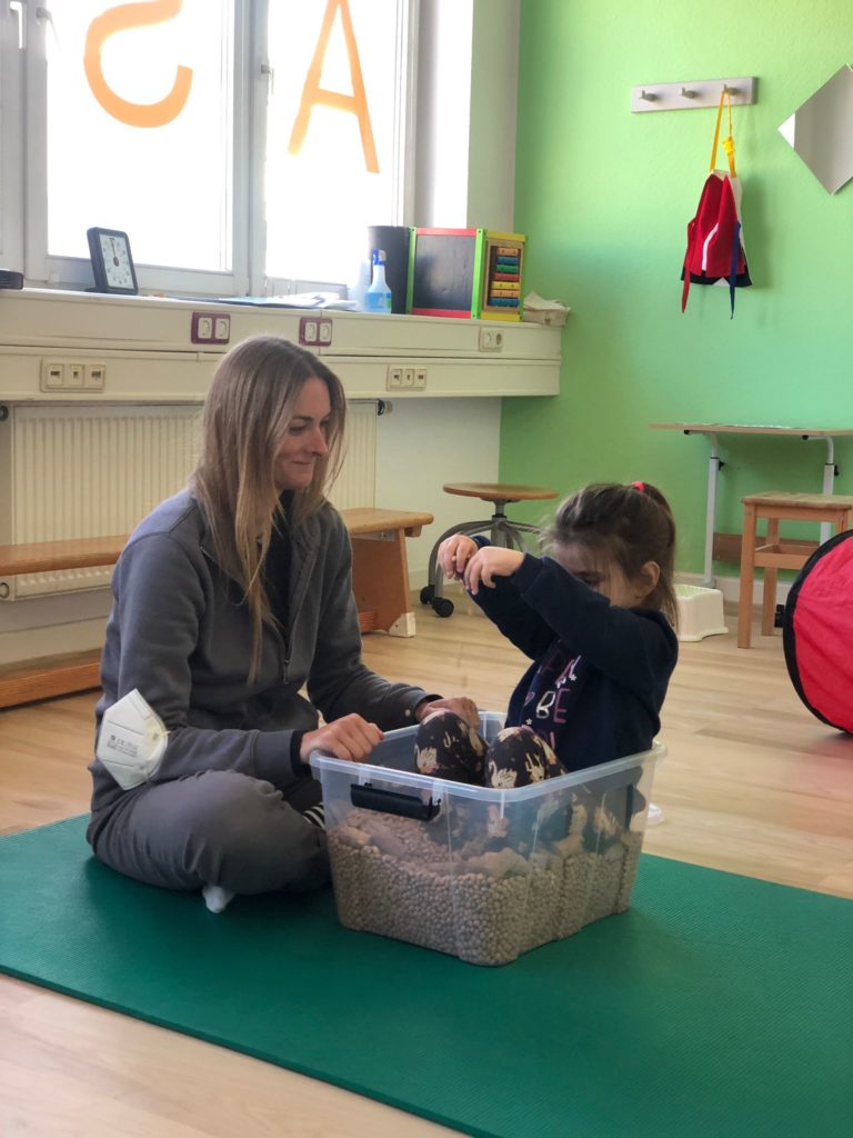 Kinder-Ergotherapie im Gesundheitszentrum Lichtenberg, Berlin.